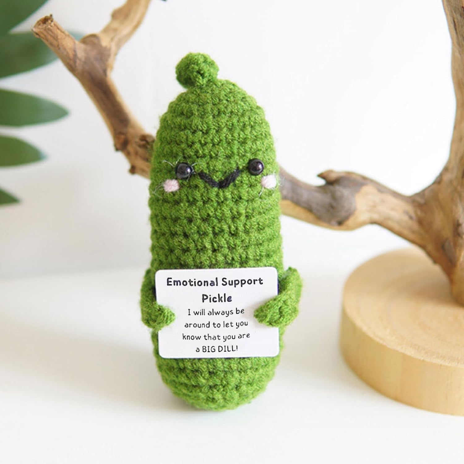 Funny Emotional Support Pickle with Positive Card, Cute Crochet Positive Cucumber Doll, Handmade Gift Knitting Positive Life Cucumber Toy for Christmas Birthday